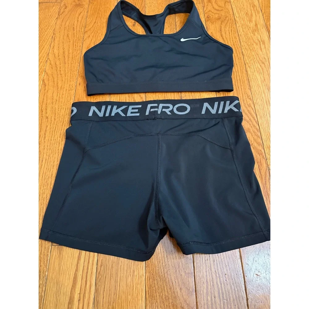 Nike Pro Womens Black Sports Bra and Compression Shorts Matching Set size large